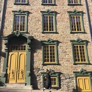 Meet your Posher, Vanessa